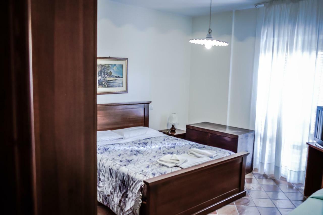 "La Grancia" Country House Guest House Treia Exterior foto